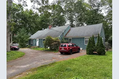 955 Deep Hole Drive, Mattituck, NY 11952 - Photo 3