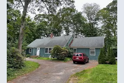 955 Deep Hole Drive, Mattituck, NY 11952 - Photo 1