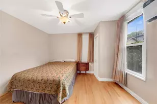 9 Magnolia Pl, Bronx, NY 10465 - Photo 9