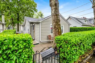 9 Magnolia Pl, Bronx, NY 10465 - Photo 11