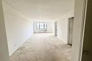 3855 3855 Shore Pkwy, Brooklyn, NY 11235 - Photo 9