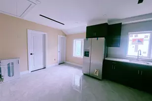 208-04 47th Ave, Bayside, NY 11361 - Photo 5