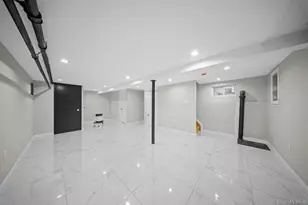 110-28 213th St, Queens Village, NY 11429 - Photo 15