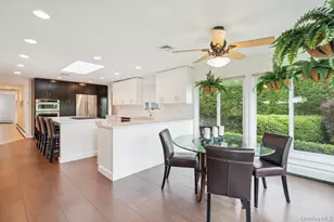 28 Deeringwood Ln, Babylon, NY 11702 - Photo 15