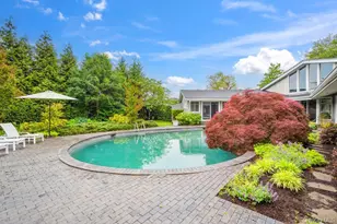 28 Deeringwood Ln, Babylon, NY 11702 - Photo 29