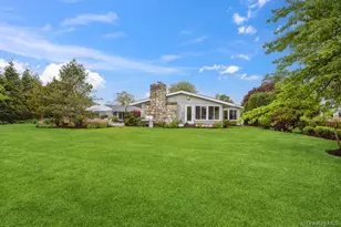 28 Deeringwood Ln, Babylon, NY 11702 - Photo 23