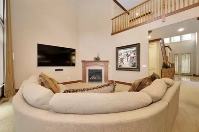 19 Holiday Pond Road, Jericho, NY 11753 - Photo 5