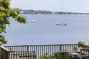 6 Bay View Dr, Hampton Bays, NY 11946 - Photo 3