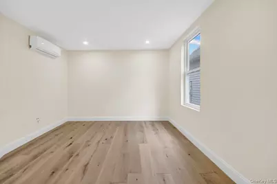 61 Edgewood Avenue, Yonkers, NY 10704 - Photo 7