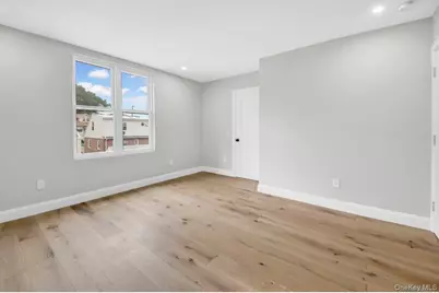 61 Edgewood Avenue, Yonkers, NY 10704 - Photo 9