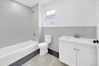 61 Edgewood Avenue, Yonkers, NY 10704 - Photo 11