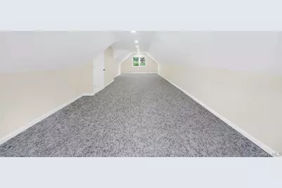 61 Edgewood Avenue, Yonkers, NY 10704 - Photo 29