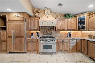 7 Kent Ct, Bayport, NY 11705 - Photo 7