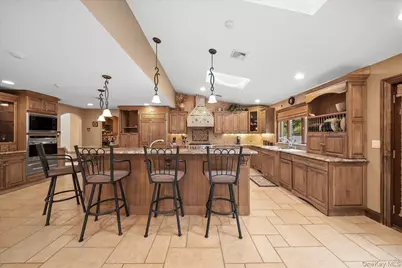 7 Kent Court, Bayport, NY 11705 - Photo 11