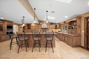 7 Kent Ct, Bayport, NY 11705 - Photo 11