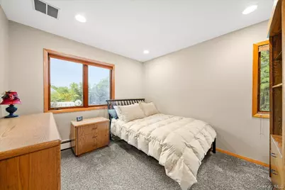 7 Kent Court, Bayport, NY 11705 - Photo 27