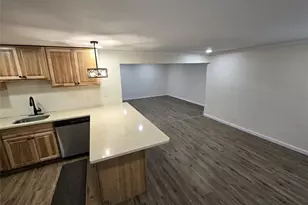 58 Periwinkle Dr, Bohemia, NY 11716 - Photo 3