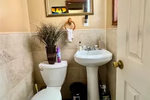 188-25 Mangin Ave, Jamaica, NY 11412 - Photo 3