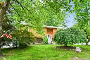 10 Catawba Dr, West Nyack, NY 10994 - Photo 49