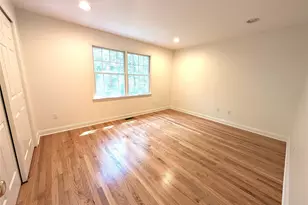 46 McGuiness Ln, White Plains, NY 10605 - Photo 19