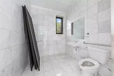 110-72 Corona Avenue #2nd Fl, Corona, NY 11368 - Photo 5