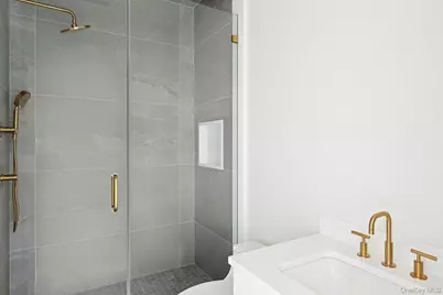 25 Liberty Street, Westhampton Beach, NY 11978 - Photo 19