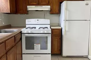 2110 Light St, Bronx, NY 10466 - Photo 37