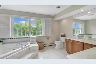 1260 Water Terrace, Southold, NY 11971 - Photo 23