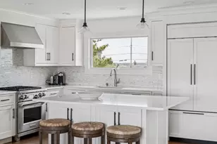 355 Dune Rd, Westhampton Beach, NY 11978 - Photo 7