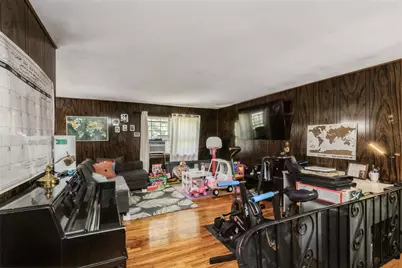 22 Landscape Drive, Wheatley Heights, NY 11798 - Photo 21