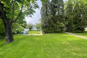 230 Park Ave, Freeport, NY 11520 - Photo 19