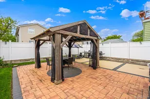 3-19 Beach 47th St, Far Rockaway, NY 11691 - Photo 15