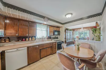 47-04 167 Street, Flushing, NY 11358 - Photo 7