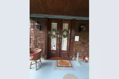 20 Ridge Road, Douglaston, NY 11363 - Photo 9