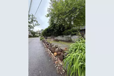 20 Ridge Road, Douglaston, NY 11363 - Photo 35