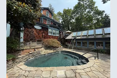 20 Ridge Road, Douglaston, NY 11363 - Photo 37