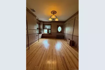 20 Ridge Road, Douglaston, NY 11363 - Photo 17