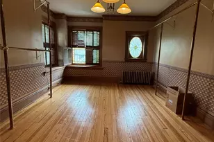 20 Ridge Rd, Douglaston, NY 11363 - Photo 17