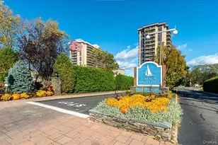 17-85 215th St, Bayside, NY 11360 - Photo 31