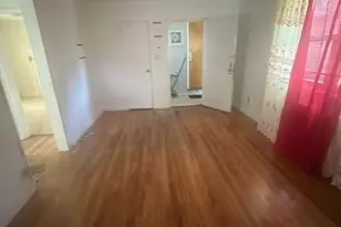 131-66 234th St, Rosedale, NY 11422 - Photo 9