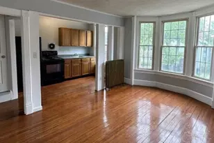 13 Hooker Ave, Poughkeepsie, NY 12601 - Photo 11