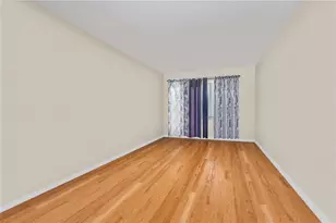 132-01 100th St, Ozone Park, NY 11417 - Photo 11