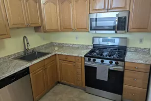 325 King St, Port Chester, NY 10573 - Photo 7