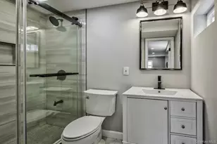 646 Evelyn Ave Ave, East Meadow, NY 11554 - Photo 19