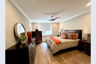 1100 Avalon Street #S1432, Glen Cove, NY 11542 - Photo 7