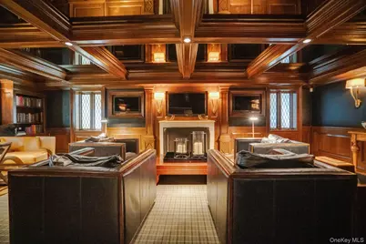 191 Elderfields Road, Manhasset, NY 11030 - Photo 17