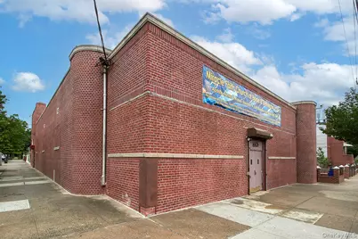 3243 Ampere Avenue, Bronx, NY 10465 - Photo 1