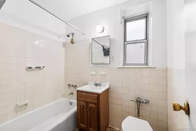 101 Highland Avenue #3P, Yonkers, NY 10705 - Photo 9