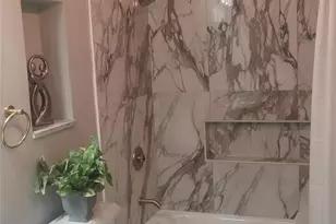 34 Park Ln, Medford, NY 11763 - Photo 15