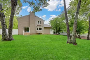 31 Teller Ave, Coram, NY 11727 - Photo 25